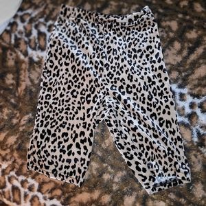 Velvet leopard print bike shorts